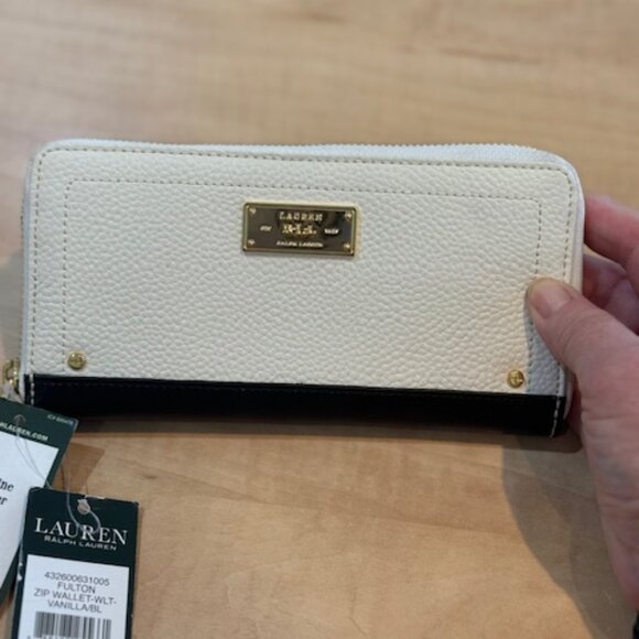 NWT Lauren Ralph Lauren Wallet - Picture 1 of 7